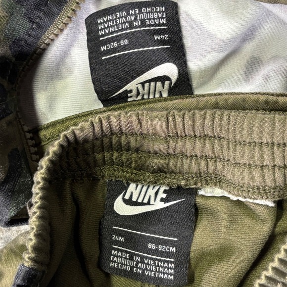Nike Sportswear Toddler Camo Tracksuit Set Jacket Pants Green Orange Logo 24M - Picture 8 of 12